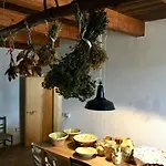Casa vacanze Borgo Petelia, Casa Centro, Antica Abitazione Calabrese Con Giardino, Ristrutturata *