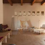 Borgo Petelia, Casa Centro, Antica Abitazione Calabrese Con Giardino, Ristrutturata * Strongoli