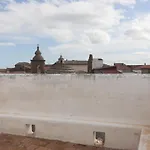 Borgo Petelia, Casa Centro, Antica Abitazione Calabrese Con Giardino, Ristrutturata Strongoli