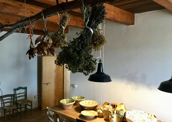 בית נופש Borgo Petelia, Casa Centro, Antica Abitazione Calabrese Con Giardino, Ristrutturata *