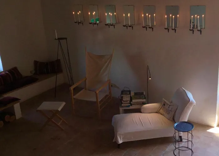 בית נופש Borgo Petelia, Casa Centro, Antica Abitazione Calabrese Con Giardino, Ristrutturata סטרונגולי